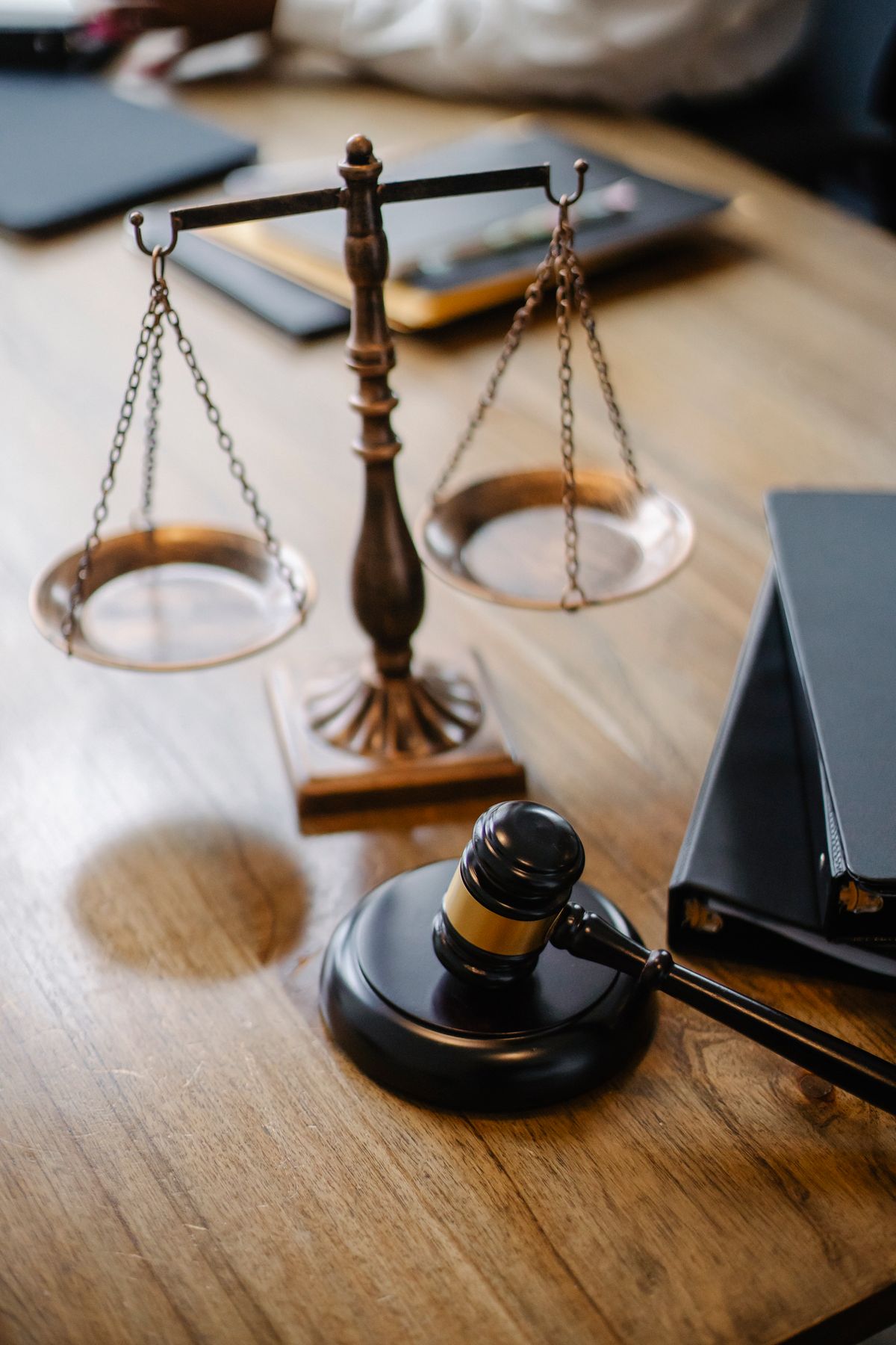 How to Choose the Right Translation Service for Legal Documents